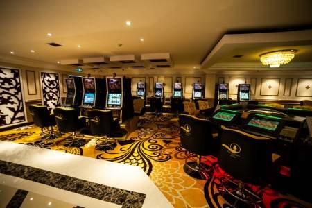 Golden Sands Casino, Dili