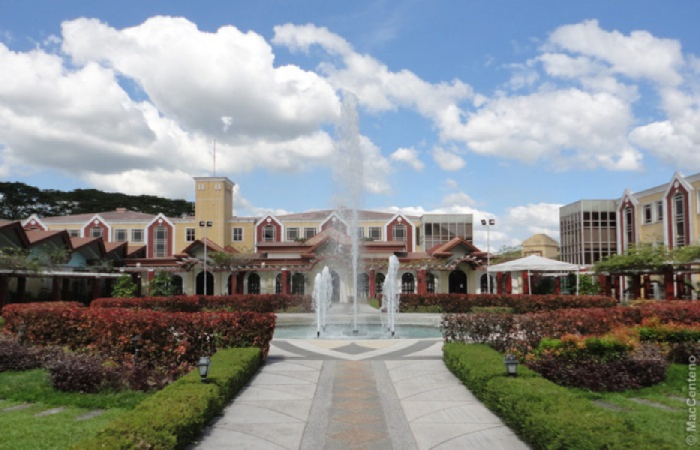 Fortunegate Clark Casino, Pampanga