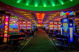 slot machines at red hawk casino